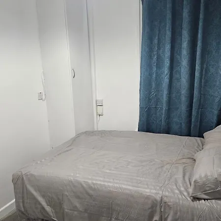 Luxury 2 Bedrooms Flat Leytonstone * London