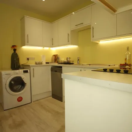 Cosy Camden 2 Bedroom With Terrace