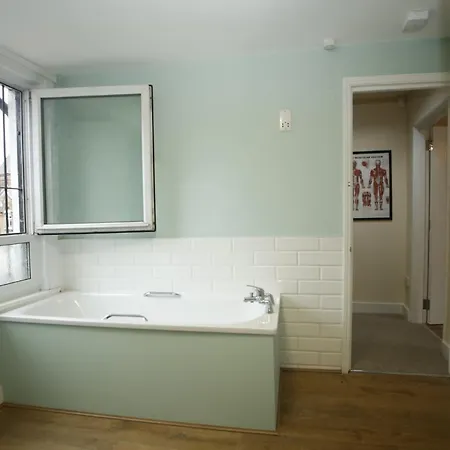 Cosy Camden 2 Bedroom With Terrace Appartamento