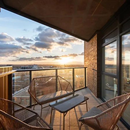 Apartamento Sunset Retreat: Steps From Heathrow/twickenham Hounslow