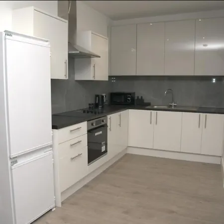 Waterdell Farm Apartment *