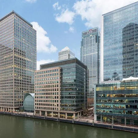 Appartamento Parea Living - Cosy Flat With Skyline Views Beside Canary Wharf