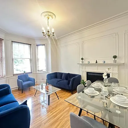 Oxford Street Four Bedroom Luxury Londres