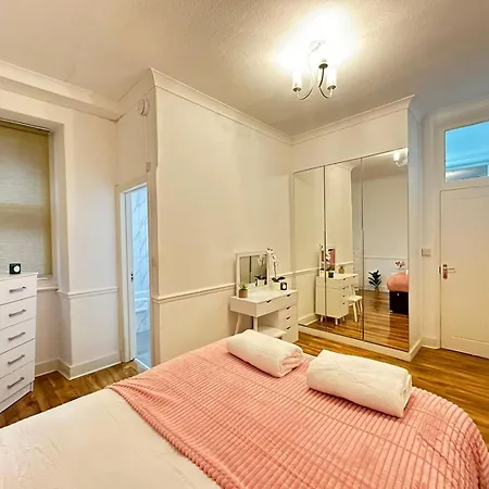 Oxford Street Four Bedroom Luxury * Londres