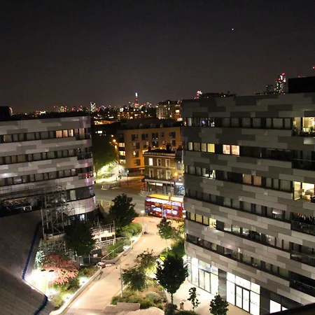 Greenwich Skyline Retreat - 2bed Flat *