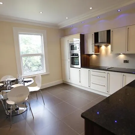 Glenlyn & Bed & Breakfast 3*