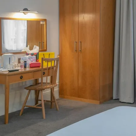 Hotel Queensway Hotel, Sure Collection By Western Londýn