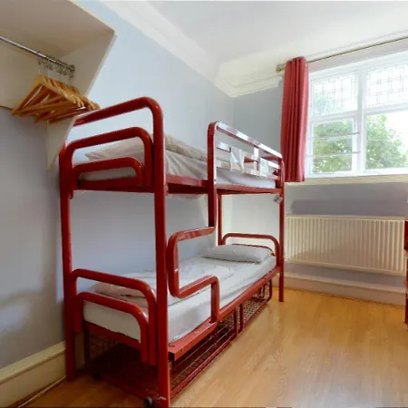 Astor Hyde Park (adults Only) Hostel