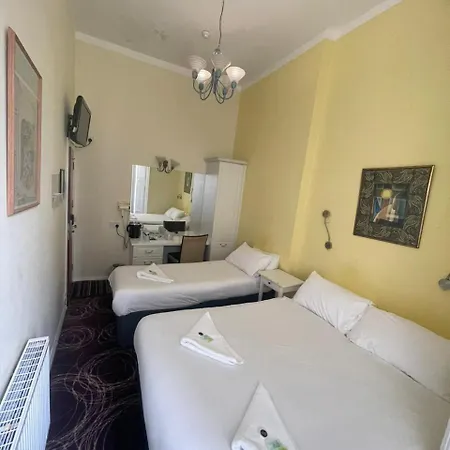 Manor 2*