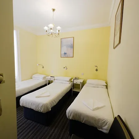 Manor Hotel