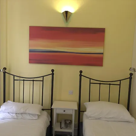 Hotel Manor