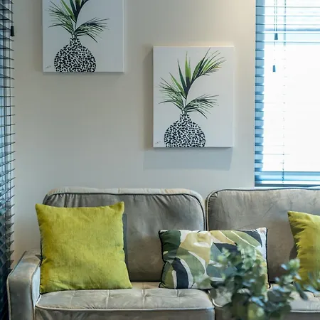 Skyvillion -cozy & Amazing King 1bed In Cockfosters Mins To Tube London