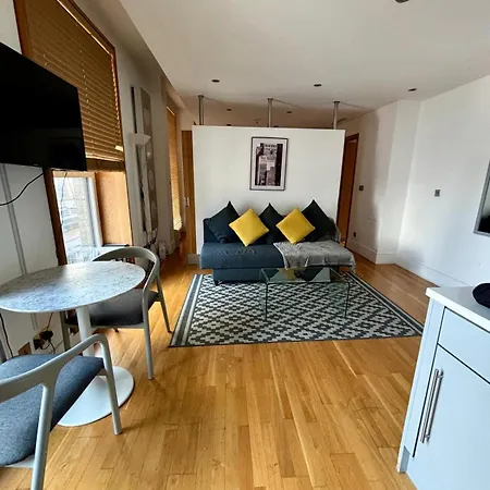 1 Bedroom In Piccadilly Circus St Cov1 London
