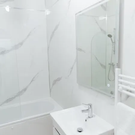 Stylish Comfort In London