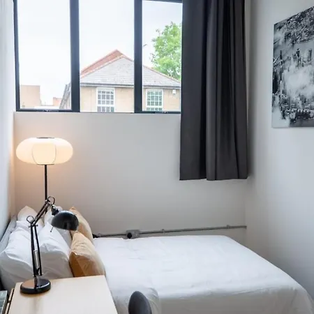 Apartment Stylish Comfort In London *
