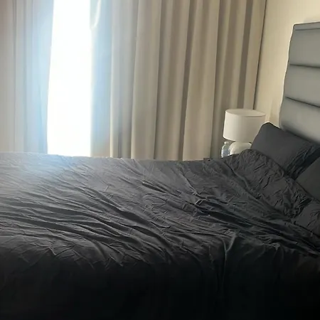 Impeccable 1-bed Appartamento