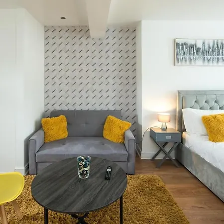 Appartamento Spacious For Up To 4! Sofa Bed