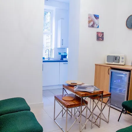- Great Location Appartement