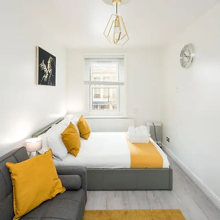Appartamento Spacious For Up To 4! Sofa Bed *