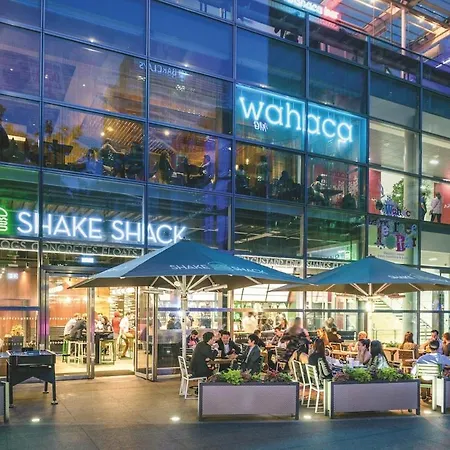 Apartment Modern Two Bed Serviced In Canary Wharf - Perfect For Long Stay, Business, Leisure And Relocations