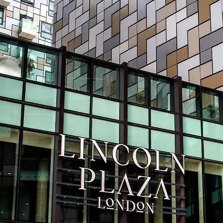 Modern Two Bed Serviced In Canary Wharf - Perfect For Long Stay, Business, Leisure And Relocations *