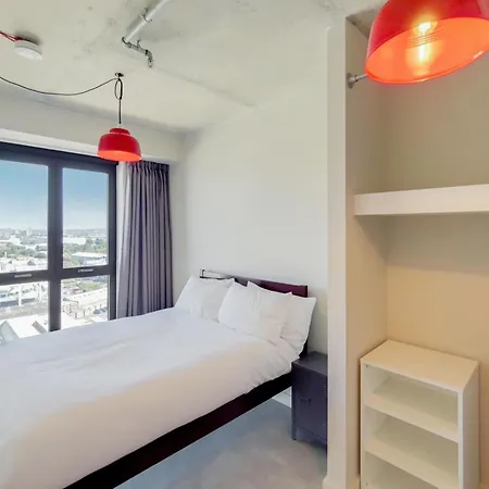 Home-like Comfort At The Robinson In * London