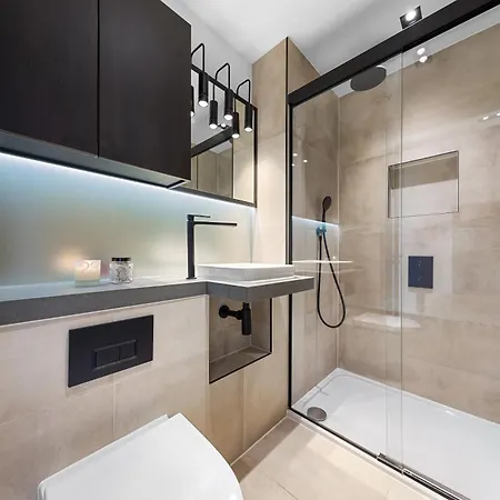 Apartment Heart Of Panoramic View 2 Bedroom Designer Luxury - Pool And Gym Access *