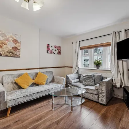 Aparthotel Central Acton House