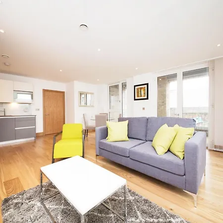 Luxury Large 130sq By Tower Bridge