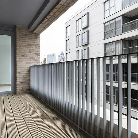 Luxury Large 130sq By Tower Bridge *