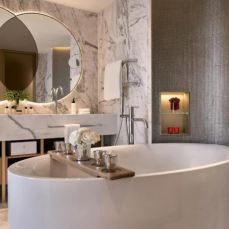 The Botree - Preferred And Hotel 5*