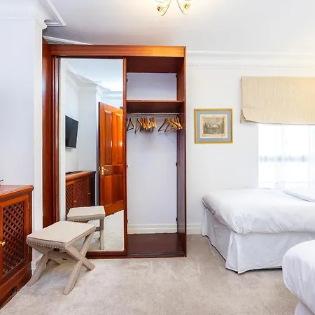 Carlton Court - Mayfair London