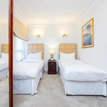 Carlton Court - Mayfair Aparthotel London