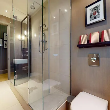 Deluxe - Cadogan Square Apartment *