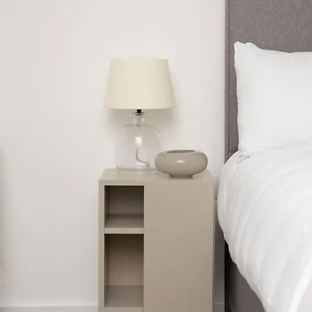 Bob W Tower Hill Residences ロンドン
