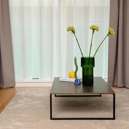 アパート Bob W Tower Hill Residences *