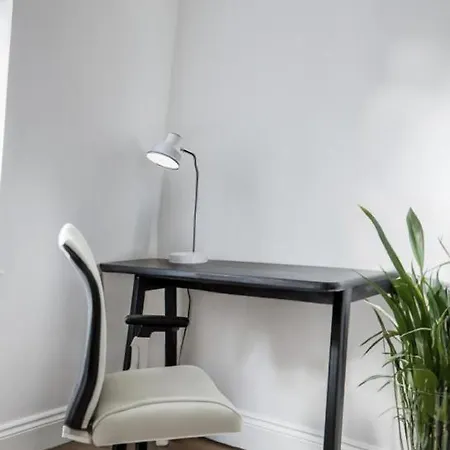 Charming Flat In Marylebone *