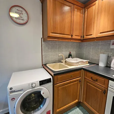 Cosy Flat, Long Term Welcome * London