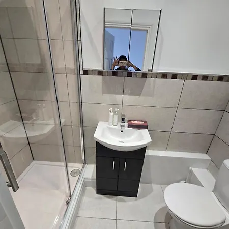 In Guest - Limehouse Townhomes Modern Spacious Serviced Double * London