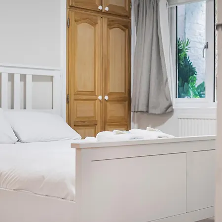 Apartament Pass The Keys Private Garden By Tulse Hill Station Londyn