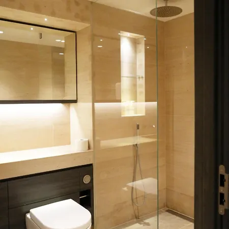 Appartamento Central 1-bed Flat With River Thames Views And Winter Garden
