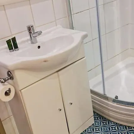 Apartment Lovely 2 Bedroom Near Kings Cross London