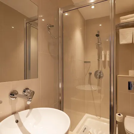 Hotell Park Grand Hyde Park
