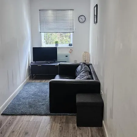 Peaches And Cream Apartment *