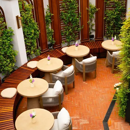 2 Chesham Otel Londra