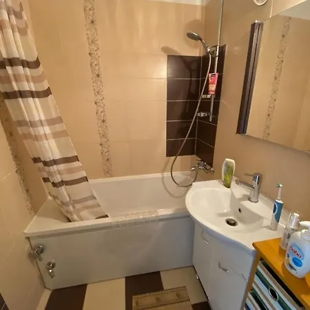 Greenwich Skyline Retreat - 2bed Flat