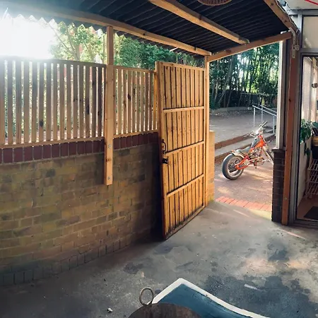 Aveley Mansions Apartment Barking (Greater London)