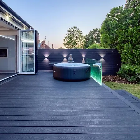 Host & - 19 Hillside Apartment Northwood (Greater London)