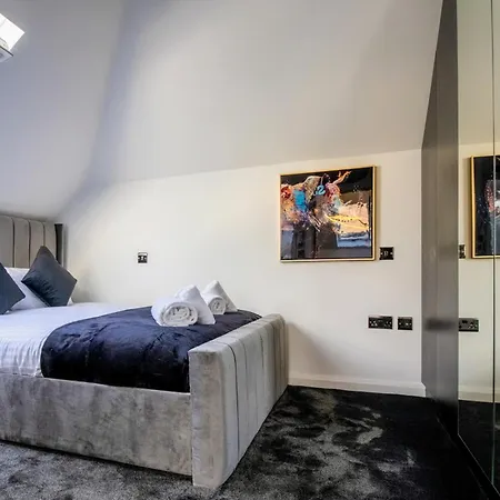 Apartment Host & - 19 Hillside Northwood (Greater London)