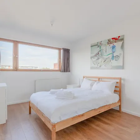 דירה Unique Spacious Central 3 Bedroom With Rooftop Terrace לונדון